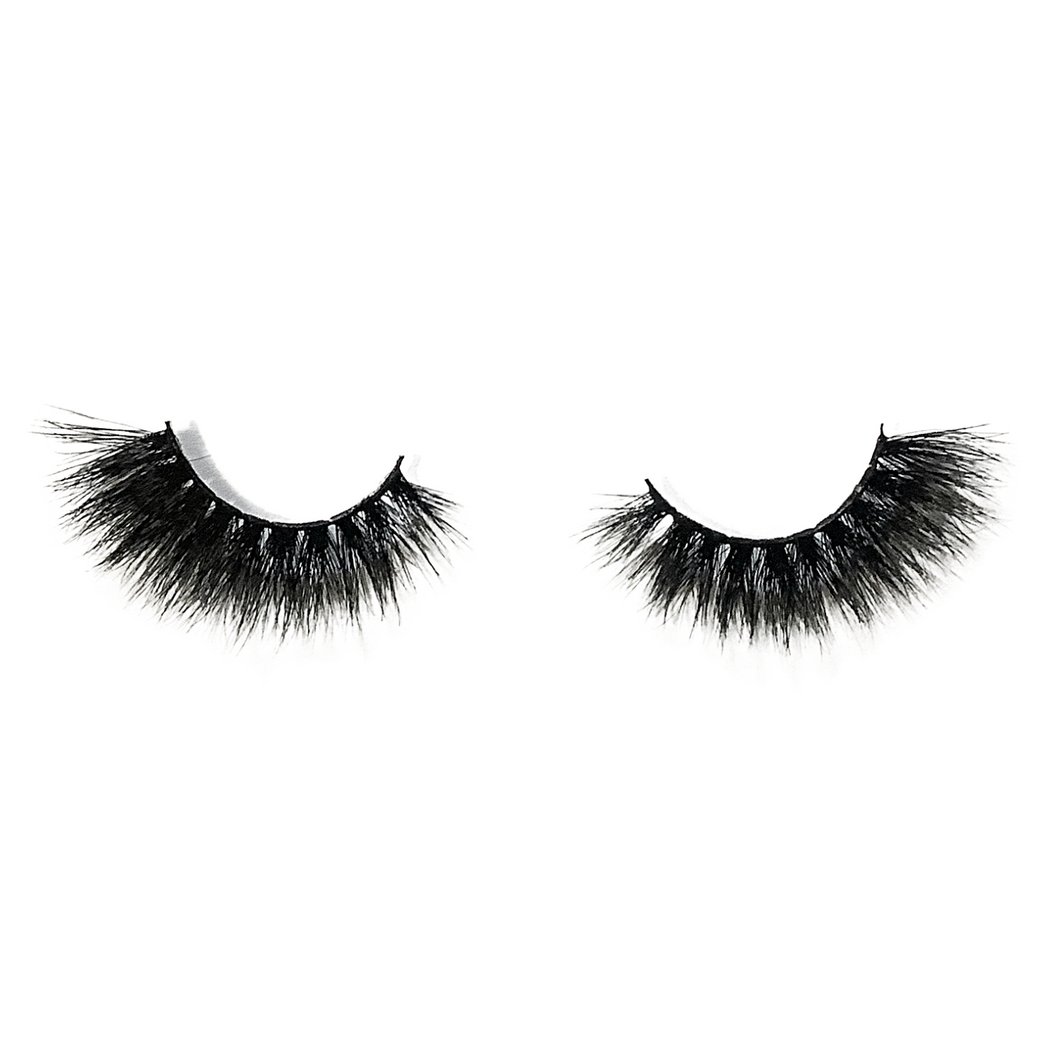 PRETTY SINS 3D MINK EYELASHES.....